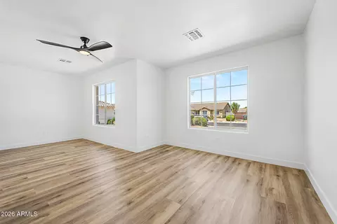 Living - 1325 E Constance Way, Phoenix, AZ 85042 photo 4 of 4