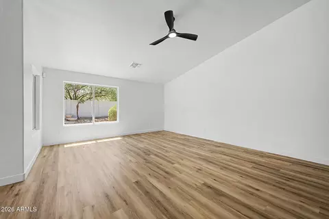 Living - 1325 E Constance Way, Phoenix, AZ 85042 photo 3 of 4