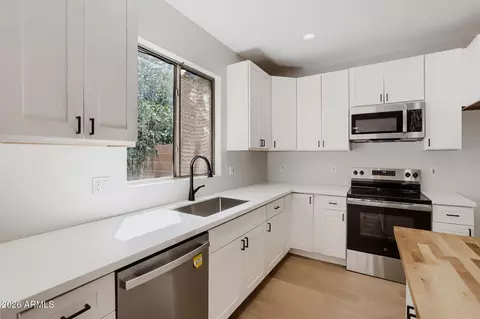 Kitchen - 9841 E Forge Ave, Mesa, AZ 85208 photo 1 of 5