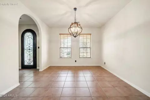 Entry Way - 258 W Yearling Rd, Phoenix, AZ 85085 photo 3 of 4
