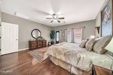 Bedroom - 258 W Yearling Rd, Phoenix, AZ 85085 photo 3 of 6