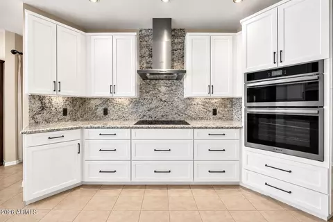 Kitchen - 258 W Yearling Rd, Phoenix, AZ 85085 photo 2 of 2