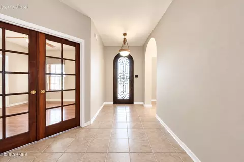 Entry Way - 258 W Yearling Rd, Phoenix, AZ 85085 photo 1 of 4