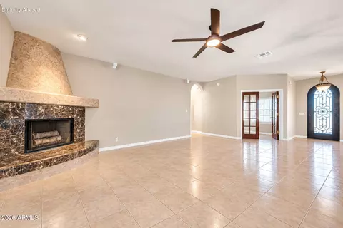 Living - 258 W Yearling Rd, Phoenix, AZ 85085 photo 2 of 2