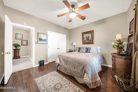 Bedroom - 258 W Yearling Rd, Phoenix, AZ 85085 photo 5 of 6