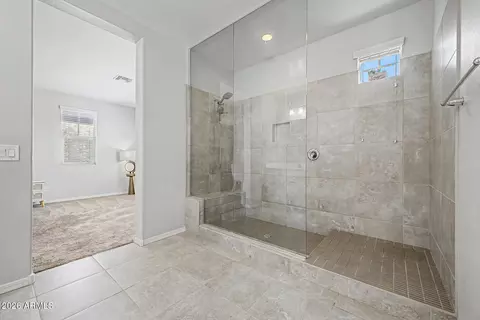 Bath - 17237 N 9th Pl, Phoenix, AZ 85022 photo 3 of 5
