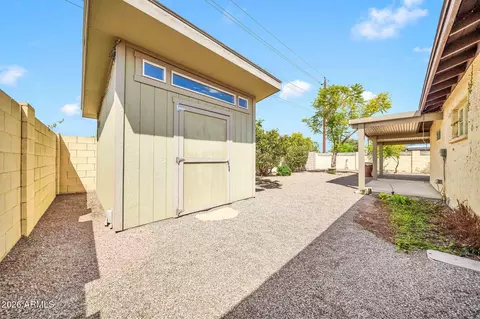 Exterior - 4539 N 10th Ave, Phoenix, AZ 85013 photo 12 of 13