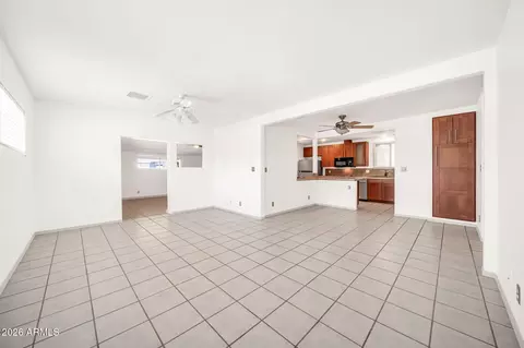 Living - 4539 N 10th Ave, Phoenix, AZ 85013 photo 5 of 8