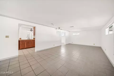 Living - 4539 N 10th Ave, Phoenix, AZ 85013 photo 6 of 8
