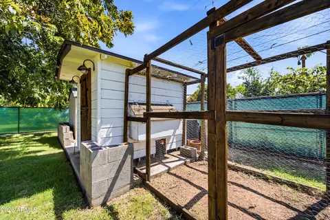 Exterior - 1117 E 7th Pl, Mesa, AZ 85203 photo 8 of 10