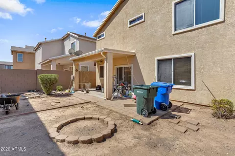 Exterior - 7225 S 40th Ave, Phoenix, AZ 85041 photo 5 of 6
