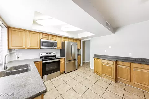 Kitchen - 3510 W Eugie Ave, Phoenix, AZ 85029 photo 1 of 2