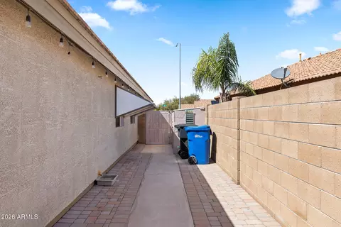 Exterior - 9007 E Fox St, Mesa, AZ 85207 photo 6 of 13