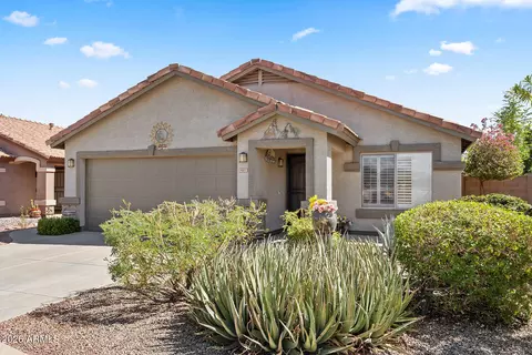 Exterior - 9007 E Fox St, Mesa, AZ 85207 photo 2 of 13