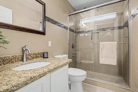 Bath - 3358 E Park Ave, Gilbert, AZ 85234 photo 6 of 6