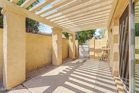 Exterior - 1119 E North Ln N #3, Phoenix, AZ 85020 photo 3 of 8