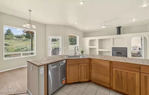 Kitchen - 9013 Beasley Rd, Flagstaff, AZ 86004 photo 2 of 2