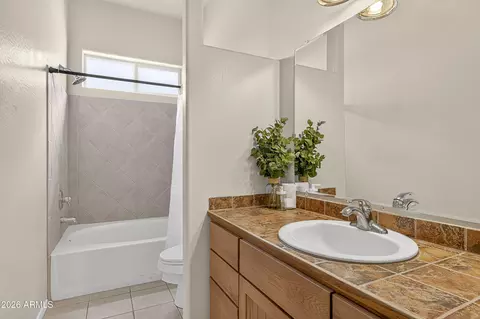 Bath - 9013 Beasley Rd, Flagstaff, AZ 86004 photo 3 of 3