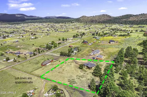 View/Area - 9013 Beasley Rd, Flagstaff, AZ 86004 photo 5 of 7