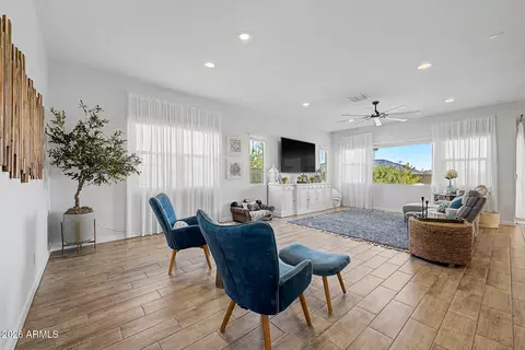 Living - 2373 E Fandango Dr, Gilbert, AZ 85298 photo 2 of 3