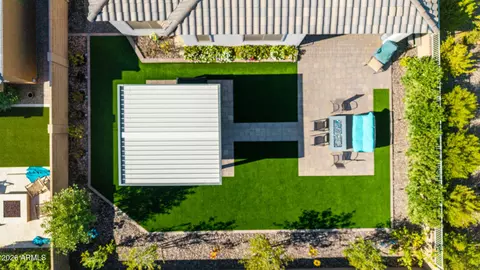Exterior - 2373 E Fandango Dr, Gilbert, AZ 85298 photo 9 of 12