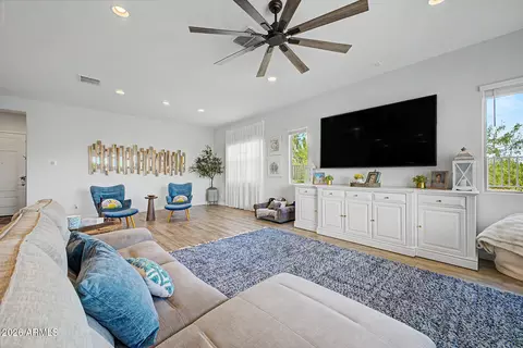 Living - 2373 E Fandango Dr, Gilbert, AZ 85298 photo 1 of 3