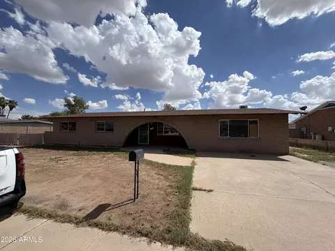 1133 E Sunset Dr, Casa Grande, AZ 85122