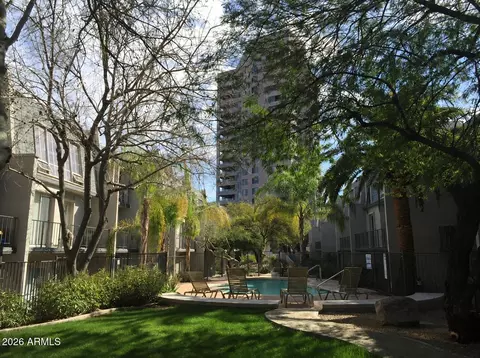 Exterior - 1006 E Osborn Rd #D, Phoenix, AZ 85014 photo 4 of 4