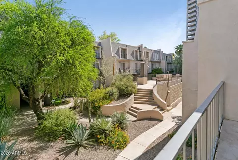 Exterior - 1006 E Osborn Rd #D, Phoenix, AZ 85014 photo 2 of 4