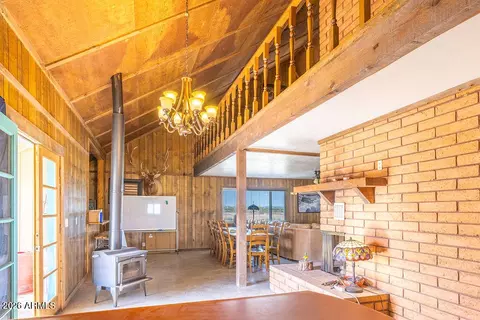 Dining - 73345 Urea Ranch Rd, Wenden, AZ 85357 photo 1 of 4