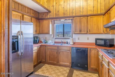 Kitchen - 73345 Urea Ranch Rd, Wenden, AZ 85357 photo 1 of 2