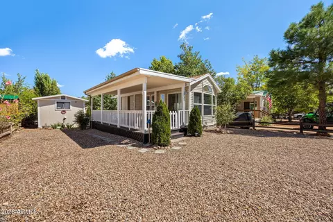 2232 Rodeo Rd, Overgaard, AZ 85933 photo 5