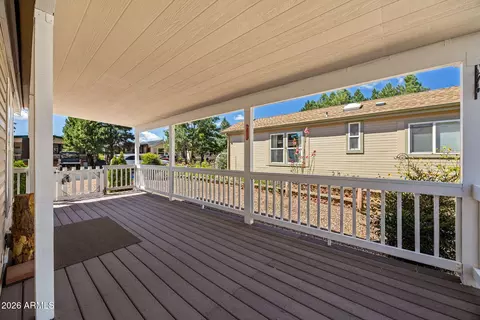 2232 Rodeo Rd, Overgaard, AZ 85933 photo 8