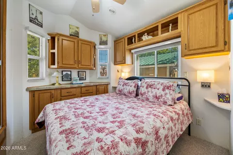 2232 Rodeo Rd, Overgaard, AZ 85933 photo 19