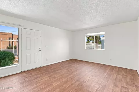 Living - 6649 N 27th Ave, Phoenix, AZ 85017 photo 2 of 4