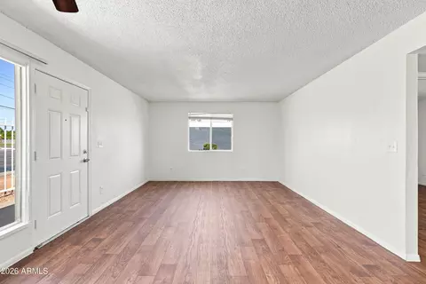 Living - 6649 N 27th Ave, Phoenix, AZ 85017 photo 3 of 4