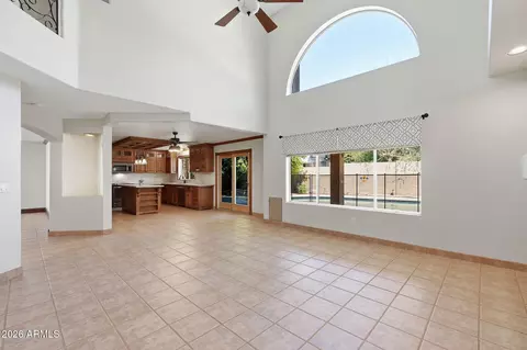Living - 4658 E Kelly Dr, Gilbert, AZ 85234 photo 1 of 5