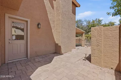 Exterior - 4658 E Kelly Dr, Gilbert, AZ 85234 photo 4 of 9