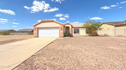 8306 W Pineveta Dr, Arizona City, AZ 85123