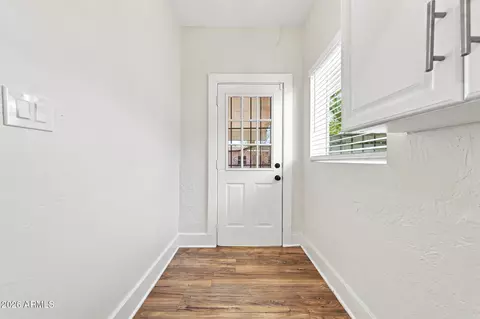 Entry Way - 1005 E Moreland St, Phoenix, AZ 85006 photo 2 of 2