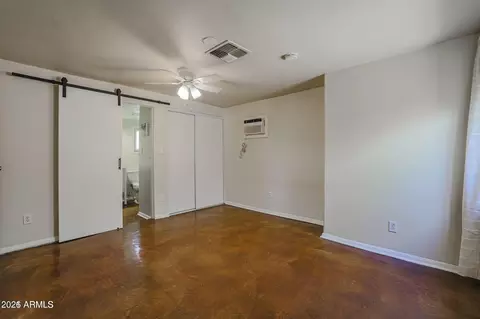 Bedroom - 1005 E Moreland St, Phoenix, AZ 85006 photo 4 of 5