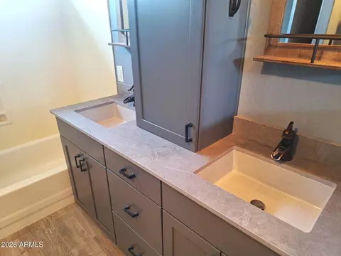 Bath - 7903 E Covina St, Mesa, AZ 85207 photo 3 of 7