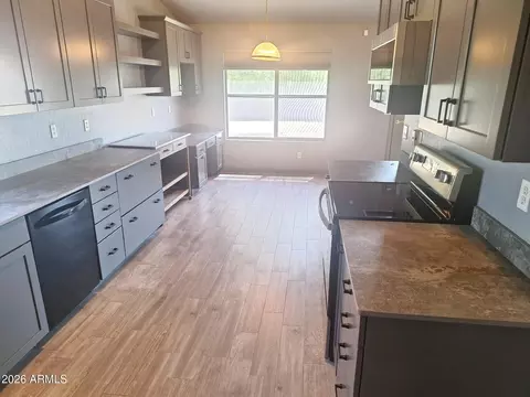 Kitchen - 7903 E Covina St, Mesa, AZ 85207 photo 3 of 5