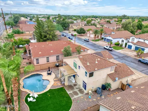 View/Area - 1908 S Saddle St, Gilbert, AZ 85233 photo 5 of 7