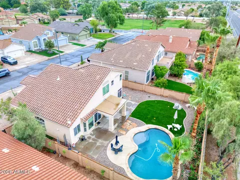 View/Area - 1908 S Saddle St, Gilbert, AZ 85233 photo 6 of 7