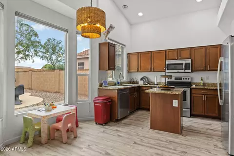 Kitchen - 1908 S Saddle St, Gilbert, AZ 85233 photo 1 of 6