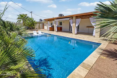 8119 E Palm Ln, Scottsdale, AZ 85257