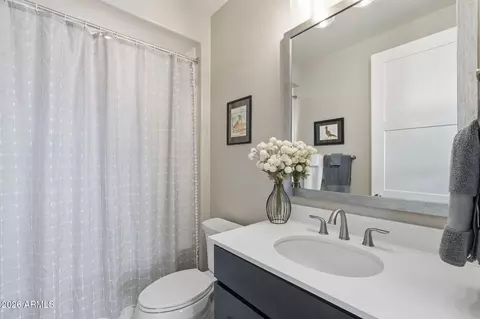 Bath - 4442 W Ruby Dr, Eloy, AZ 85131 photo 5 of 5