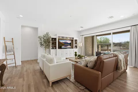 Living - 16520 S 6th Pl, Phoenix, AZ 85048 photo 2 of 3