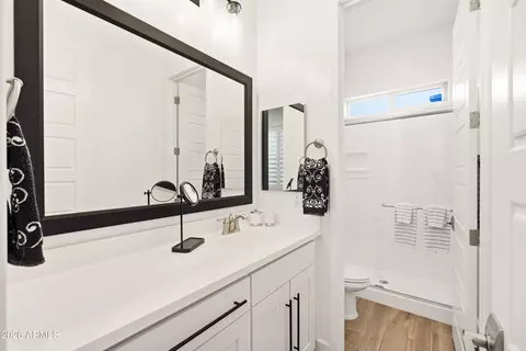 Bath - 16520 S 6th Pl, Phoenix, AZ 85048 photo 6 of 6